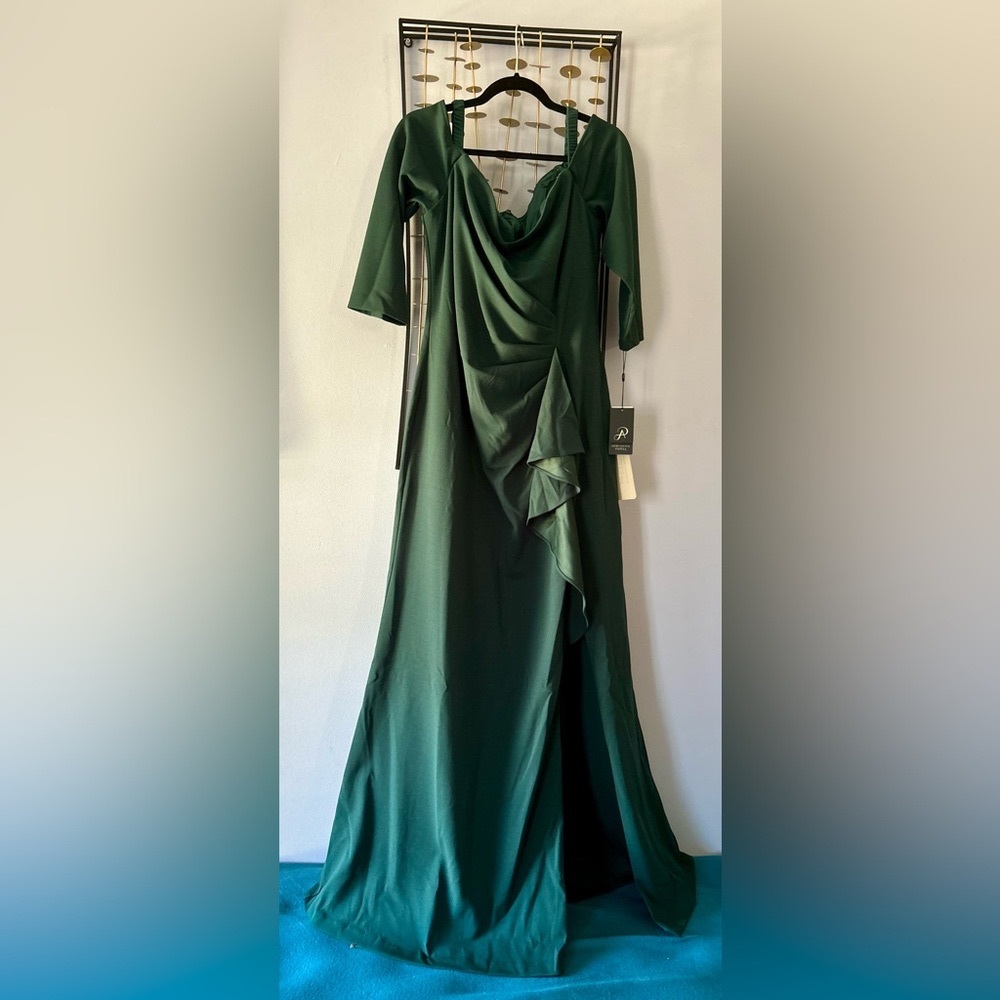 Adrianna Papell Long off shoulder crepe gown - Picture 1 of 7